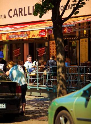 Charles Central fotoÄŸrafÄ±