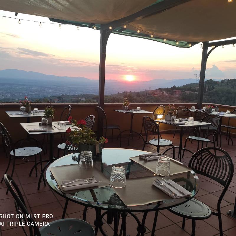 Bellavista Hotel & Restaurant - Restoran