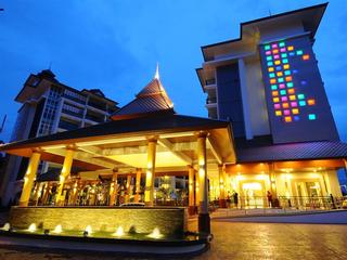 Crystal Palace Pattaya fotoÄŸrafÄ±