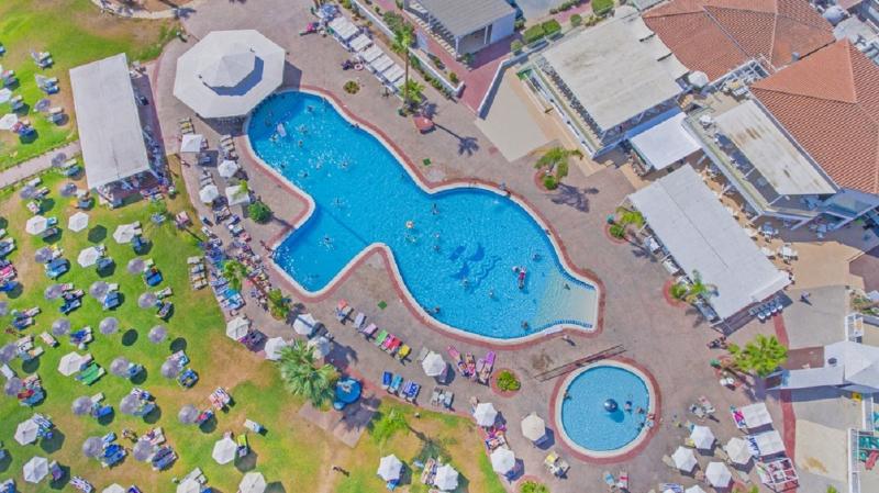 Marlita Beach Hotel Apartments - Genel