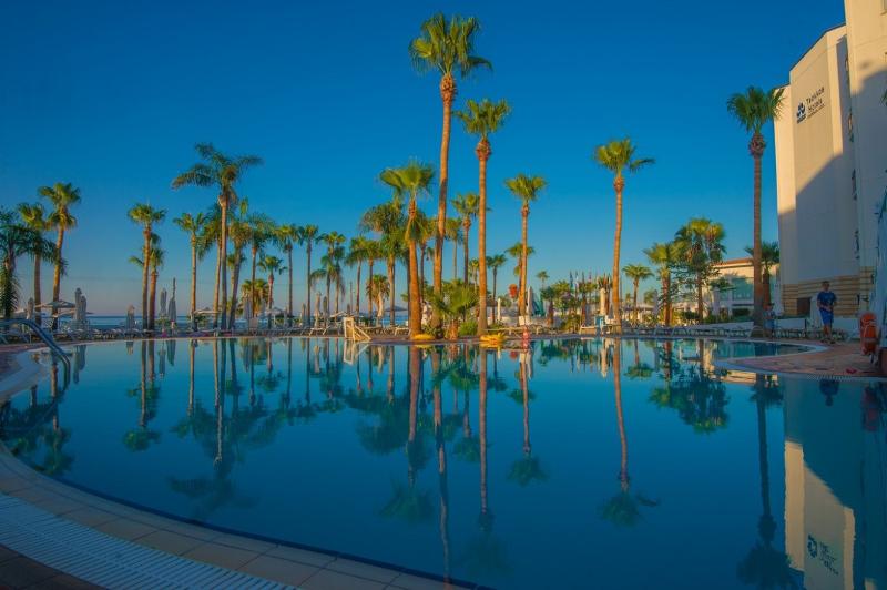 Marlita Beach Hotel Apartments - Genel