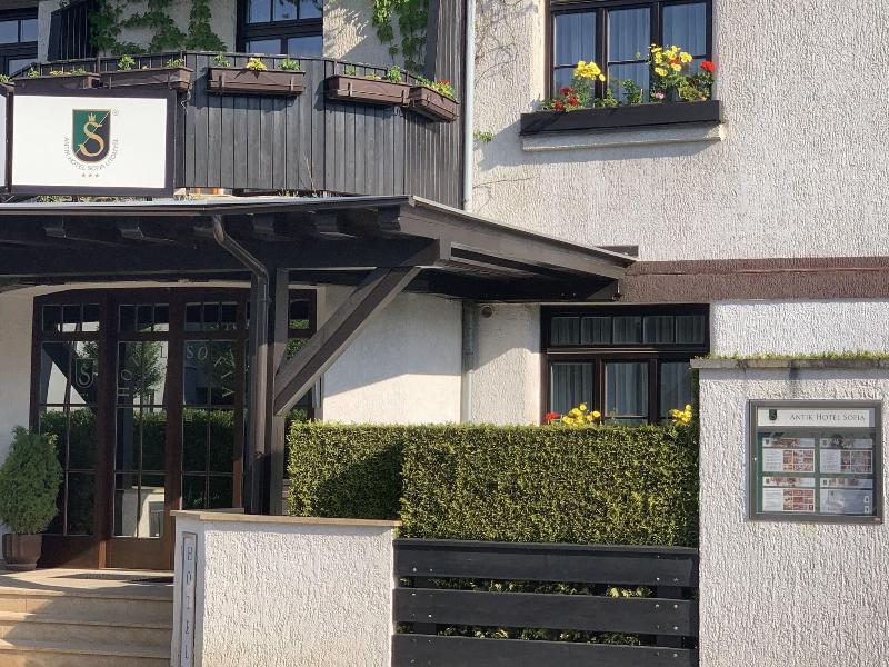 Antik Hotel Sofia Litomysl - Genel