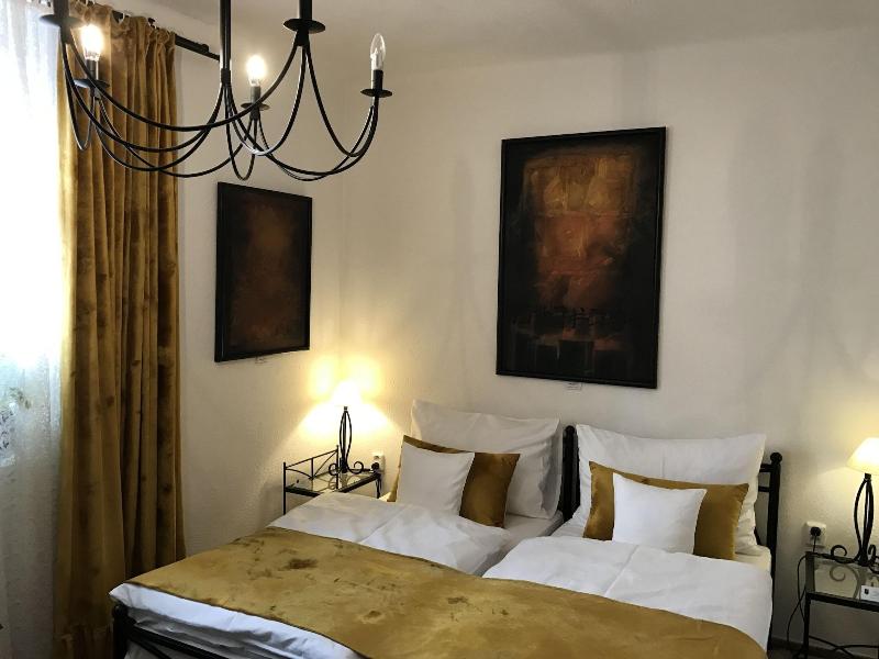 Antik Hotel Sofia Litomysl - Oda