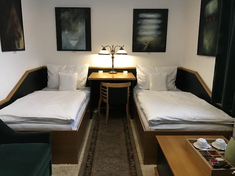 Antik Hotel Sofia Litomysl - Oda
