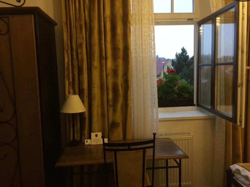 Antik Hotel Sofia Litomysl - Oda