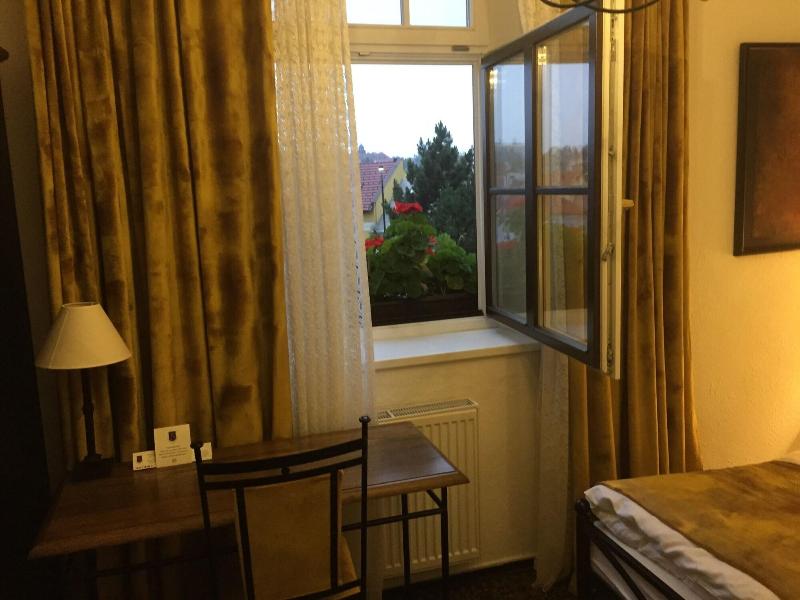 Antik Hotel Sofia Litomysl - Oda