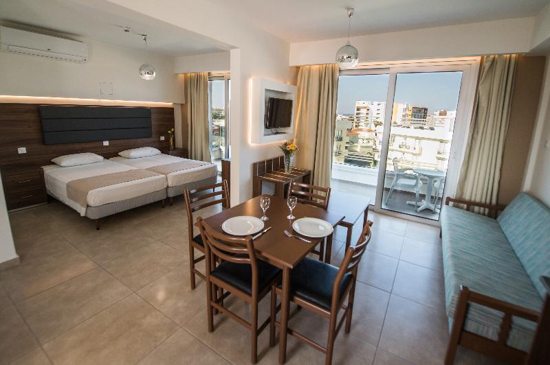 Livas Hotel Apartments - Oda