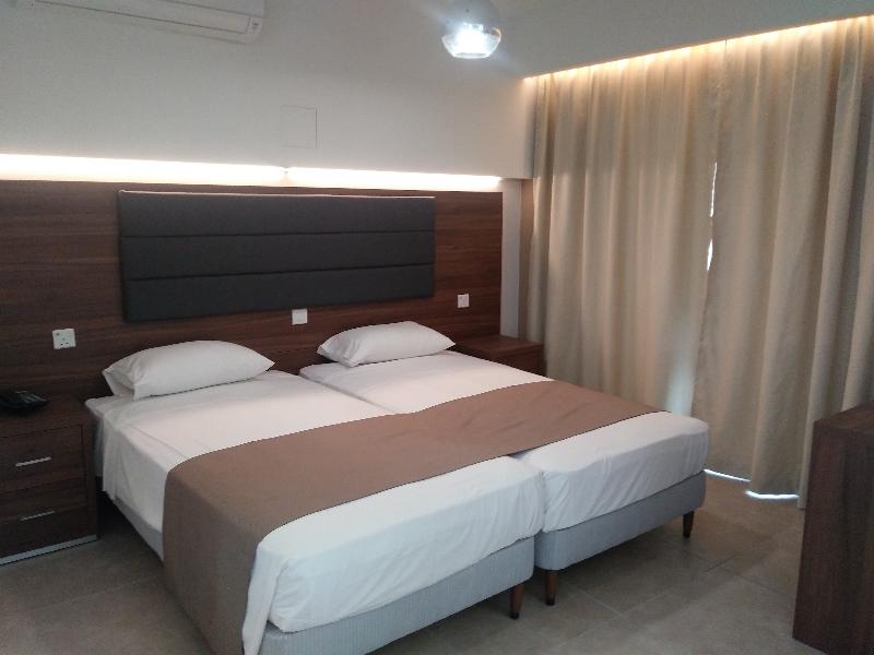 Livas Hotel Apartments - Oda