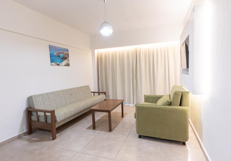 Livas Hotel Apartments - Oda