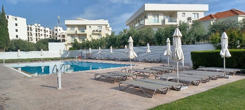 Livas Hotel Apartments - Havuz
