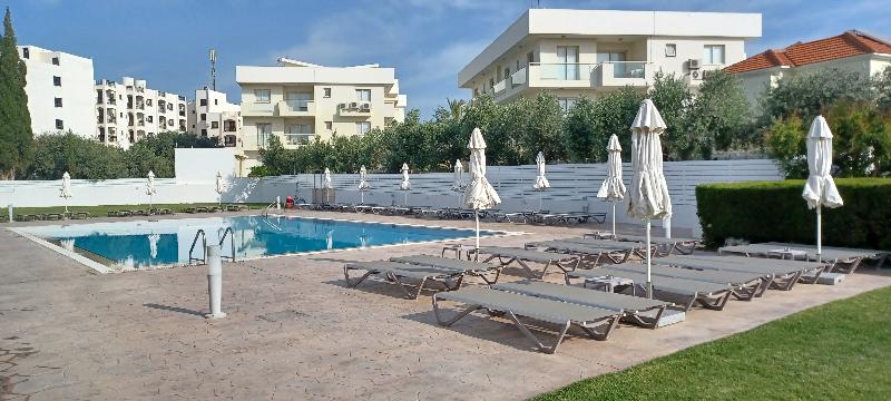 Livas Hotel Apartments - Havuz