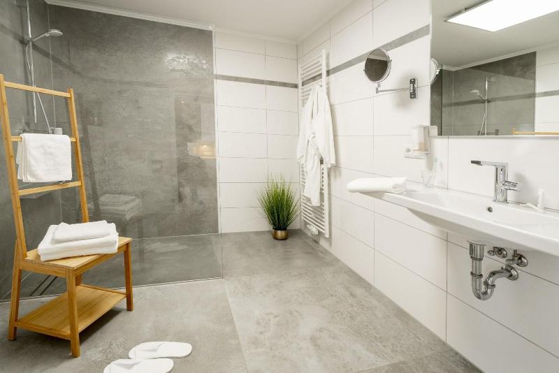 Hotel Tiek - Oda