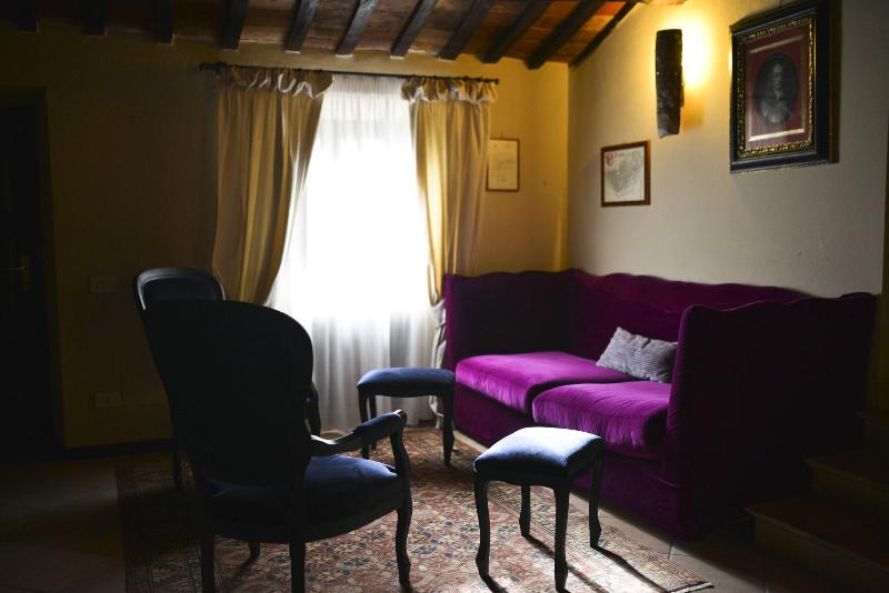 Borgo San Faustino - Toplantı