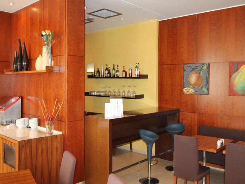 MH Hotel Piacenza Fiera - Bar