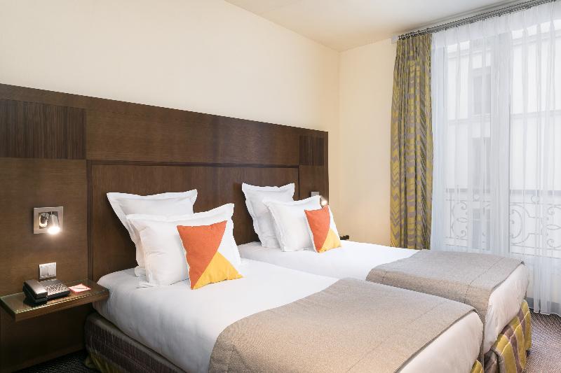 Hotel Le Cardinal - Oda