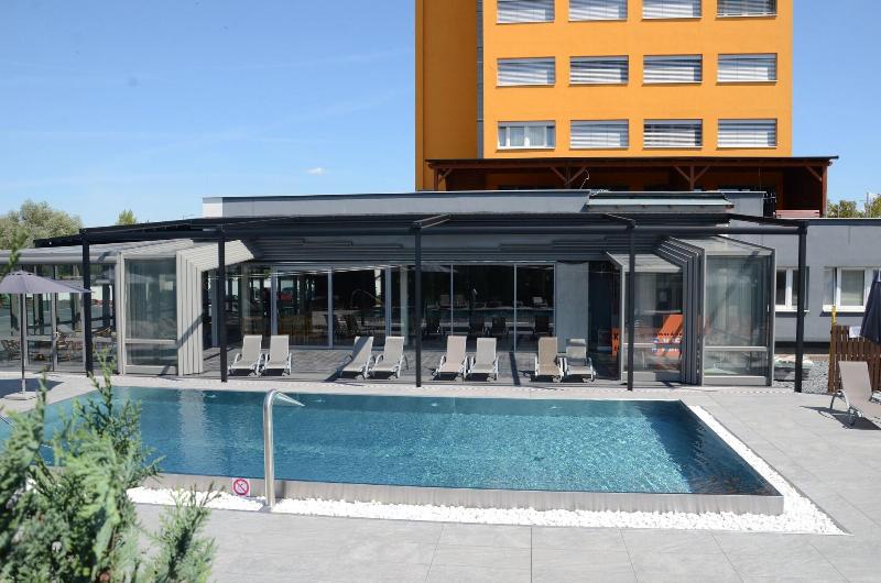Hotel Aura - Genel