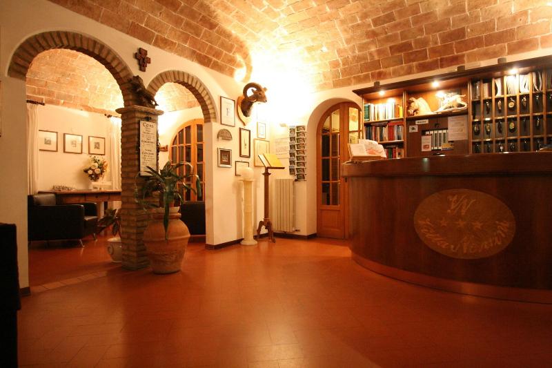 Albergo Villa Nencini - Lobi
