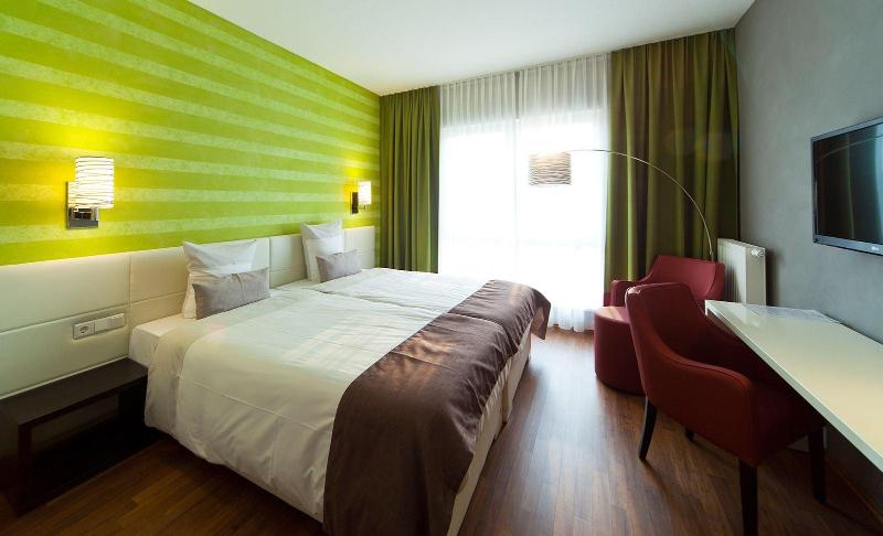 KEDI Hotel Papenburg - Oda