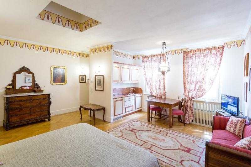 Palazzo Dalla Rosa Prati - Oda