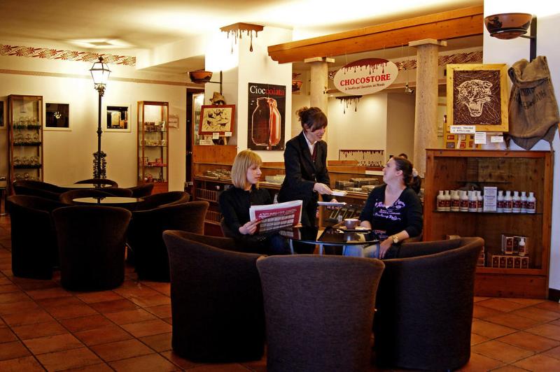Etruscan Chocohotel - Genel