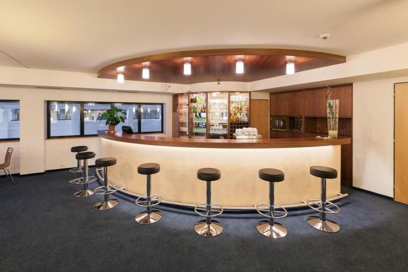 Port - Bar