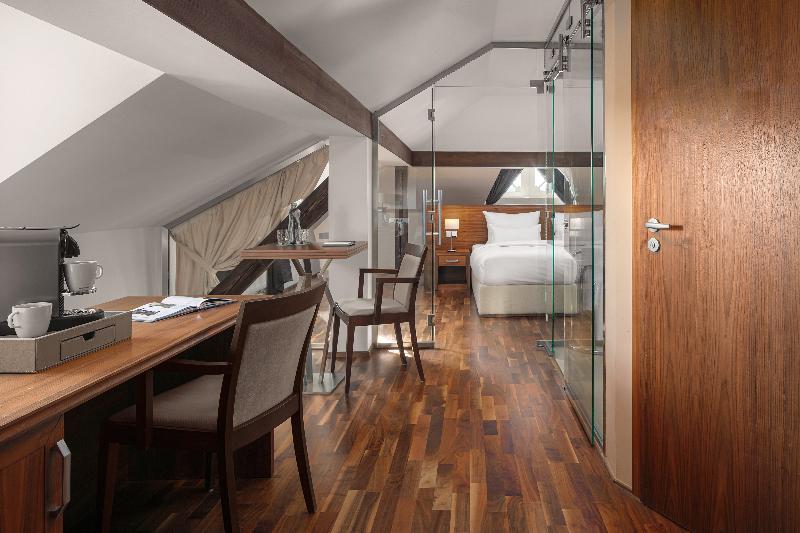 Harvey Spa Hotel - Oda
