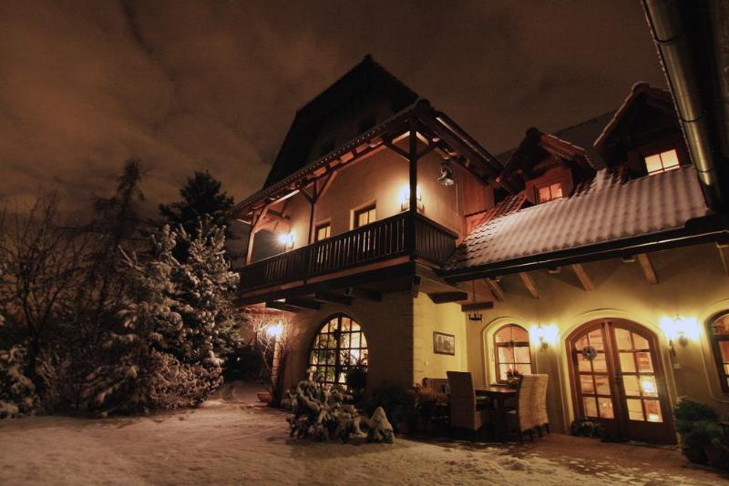 Hotel Frýdl - Genel