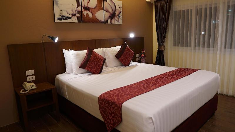 Bay Breeze Pattaya - Oda