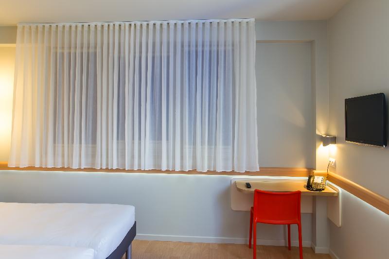 Ibis Budget Braga Centro - Oda