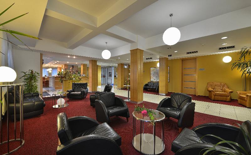 EA hotel Populus - Lobi