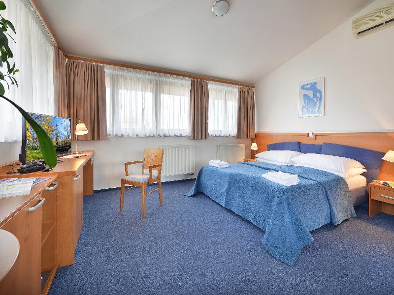 EA hotel Populus - Oda
