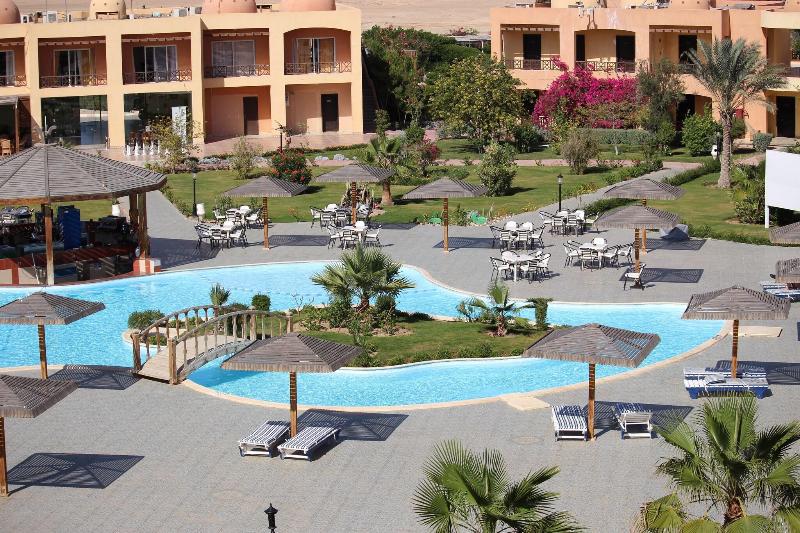 Wadi Lahmy Azur Resort - Havuz