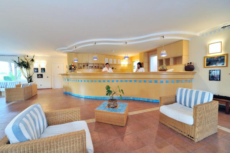 Nicotera Beach Resort - Lobi