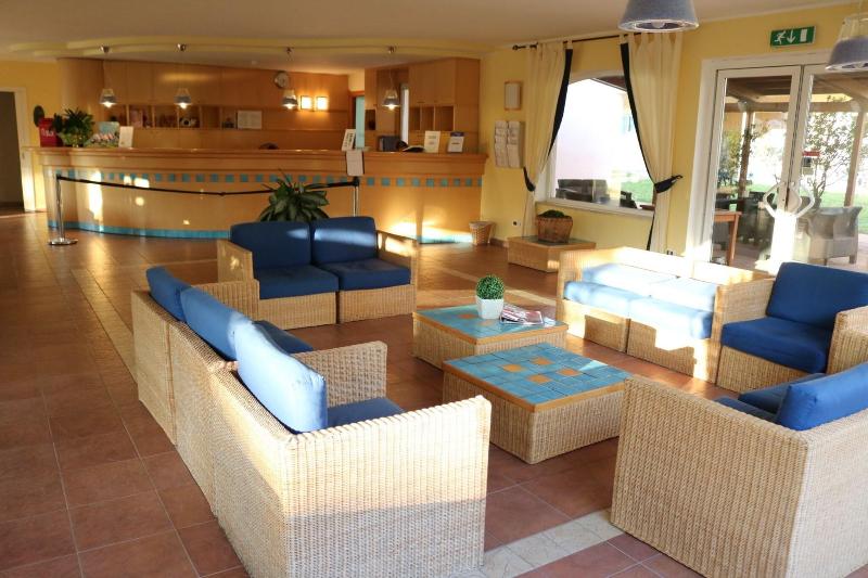 Nicotera Beach Resort - Lobi