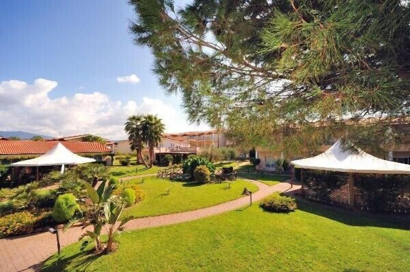 Nicotera Beach Resort - Genel