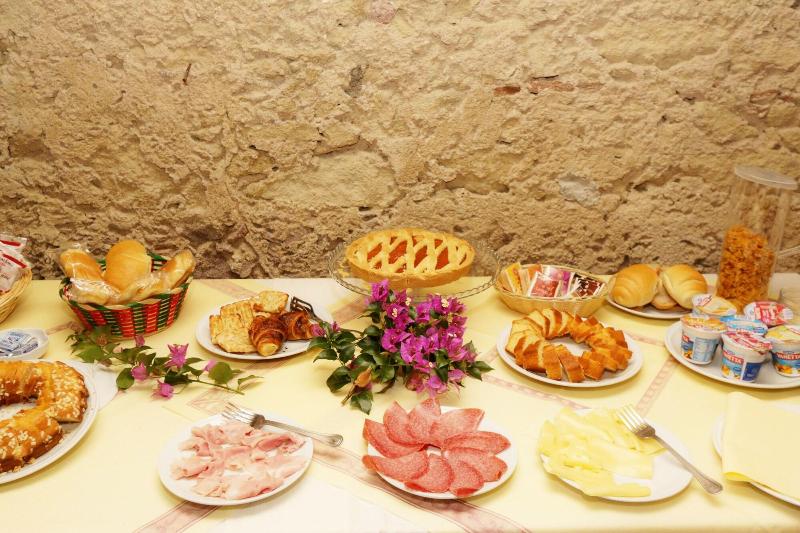 Residenza La Vigna - Restoran