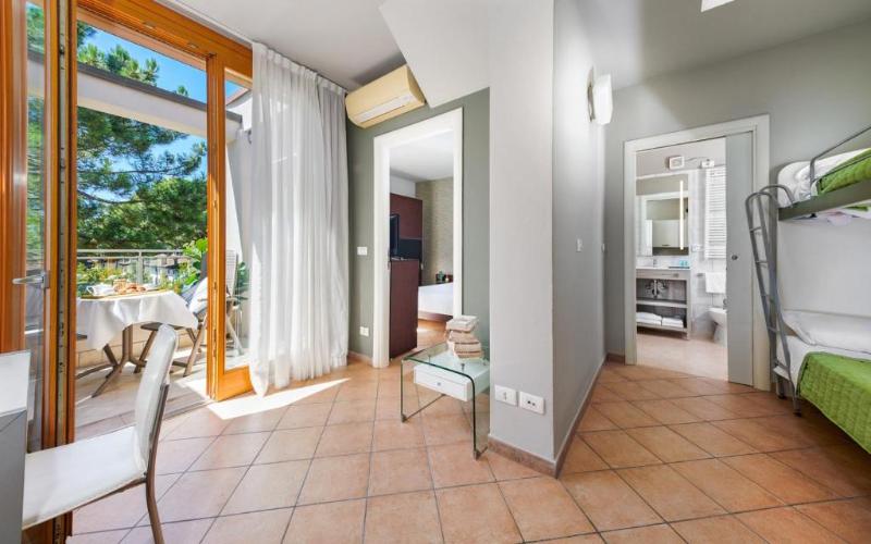 Hotel & Residence Poggio dei Pini - Oda