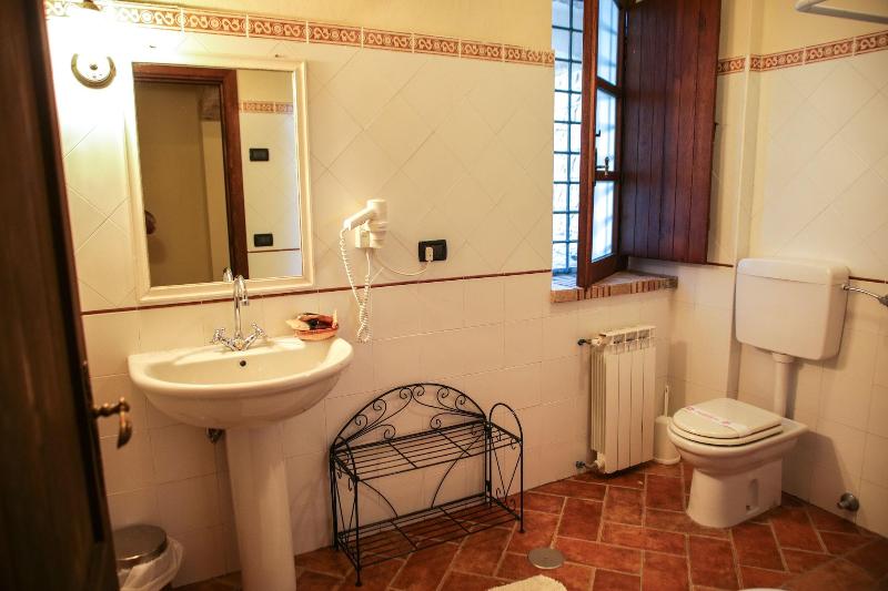 Le Collini Del Gelso - Oda