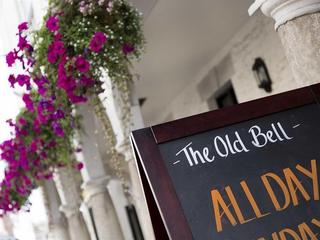 The Old Bell Inn fotoÄŸrafÄ±