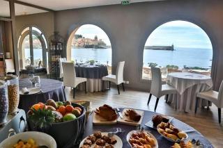 Le Relais Des Trois Mas