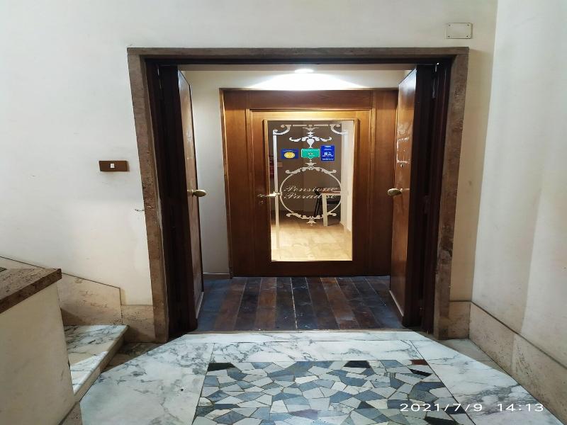 Pensione Paradise - Lobi