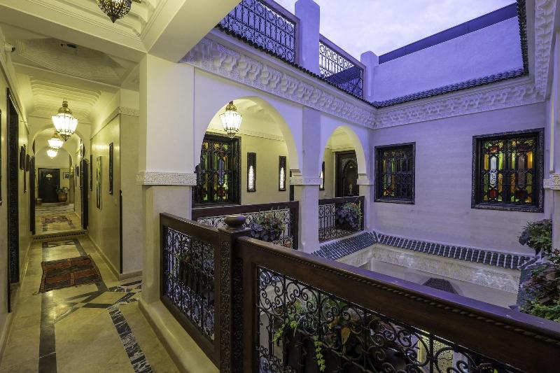 Riad Nesma - Genel