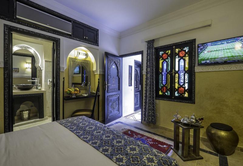 Riad Nesma - Oda