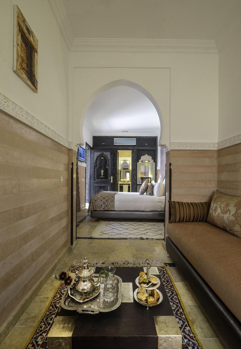 Riad Nesma - Oda