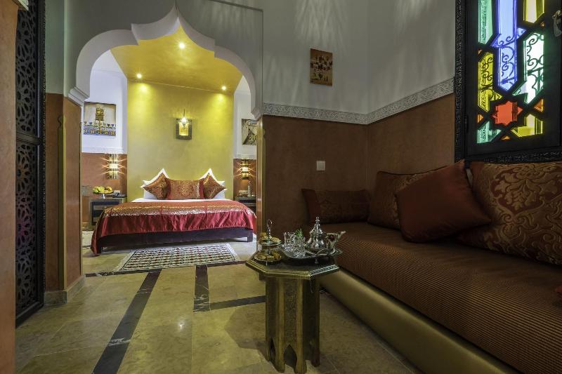 Riad Nesma - Oda