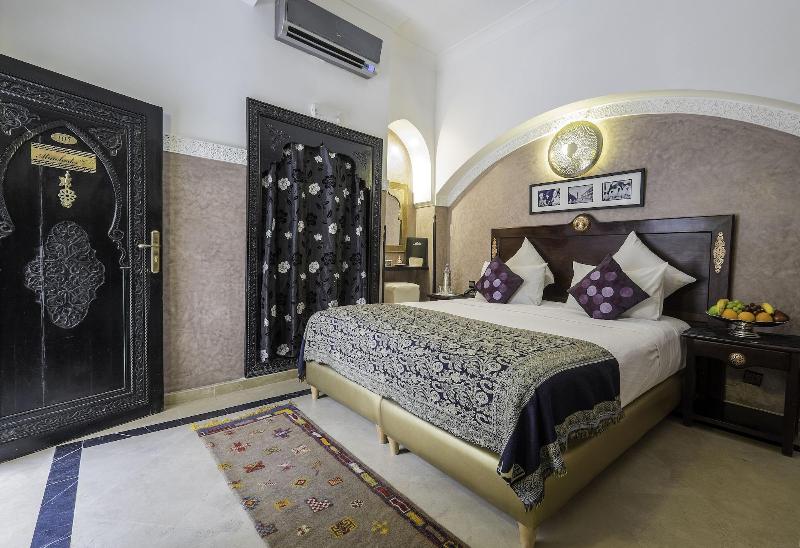 Riad Nesma - Oda