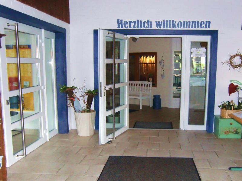 Familotel Landhaus Pfahlershof - Genel