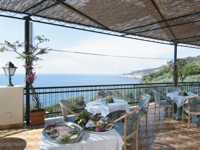 Piccolo Paradiso - Restoran