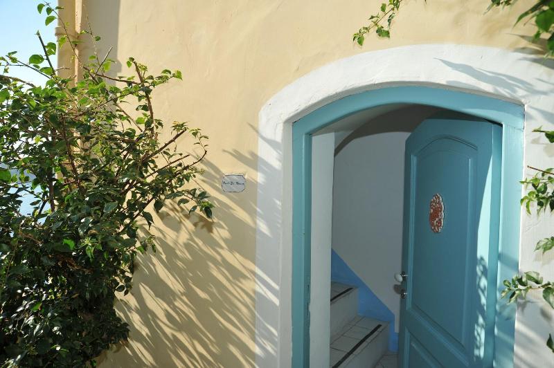 La Casa sul Mare - Genel