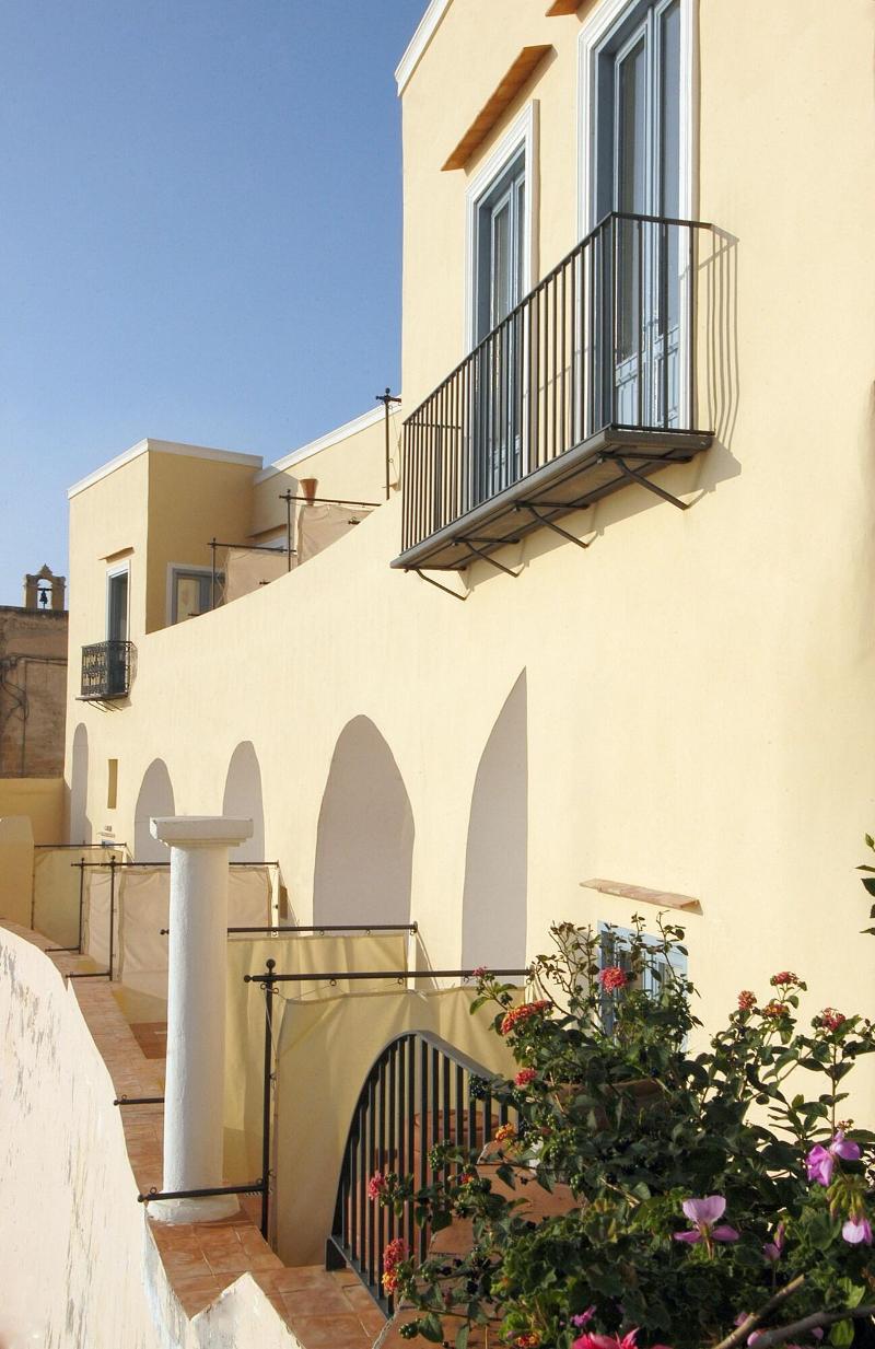 La Casa sul Mare - Genel